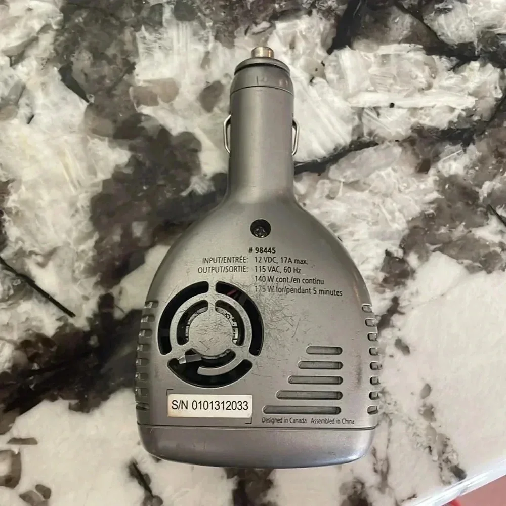 Car A/C‎ Adapter Plug In - Picture 2 of 3